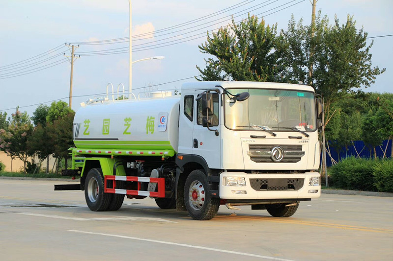 程力集團(tuán)12噸灑水車價格